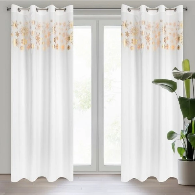 Draperii de Crăciun cu ochiuri